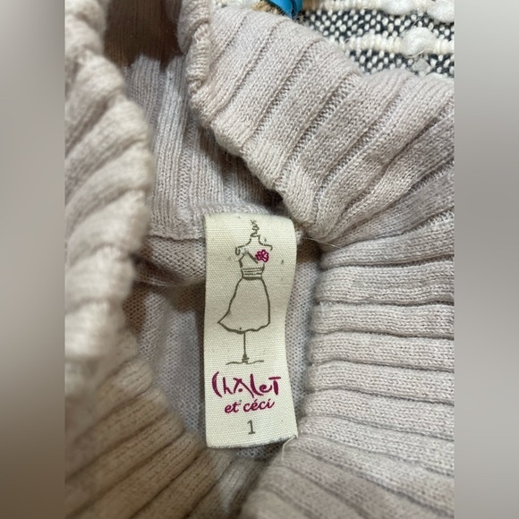 CHALET ET CECI | Mockneck sweater with a front cross-over slit - Picture 4 of 12